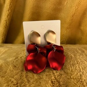 Gorgeous Red Earrings